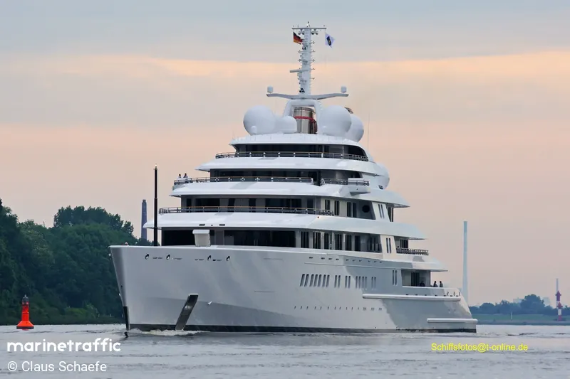 Azzam — view 2