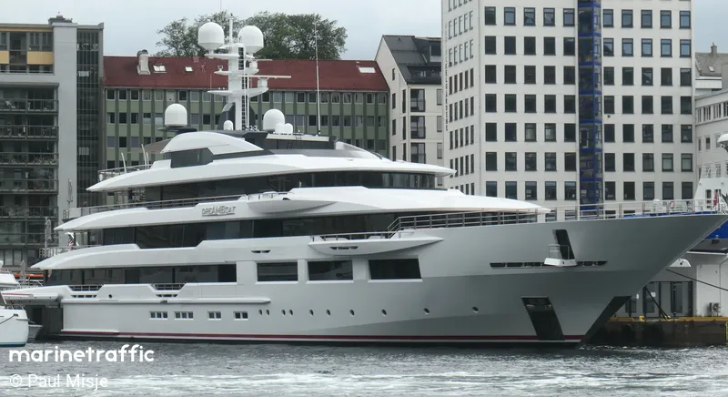 Dreamboat 1 — view 4