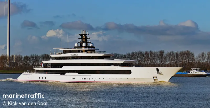 Dreamboat — view 3