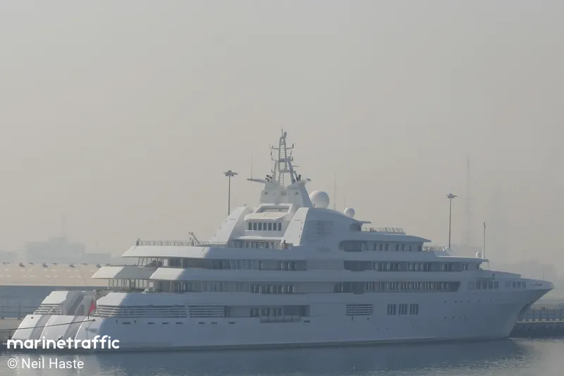 Dubai — view 3